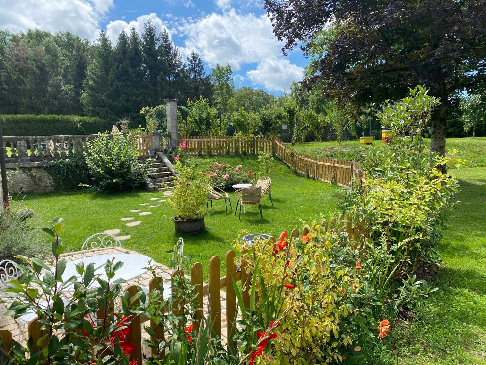 Quingey Le Colombier De Malpas B&B 외부 사진